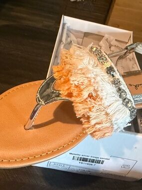 Qupid Peach & Silver Fringed Rhinestone Thong Sandal NIB!